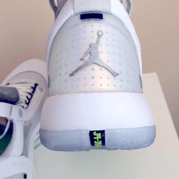 NIKE AIR JORDAN XXXIV LOW ‘PURE MONEY’ SNEAKERS - Picture 9 of 15